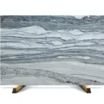 Platinium Oasis Marble with Horizontal Natural Pattern