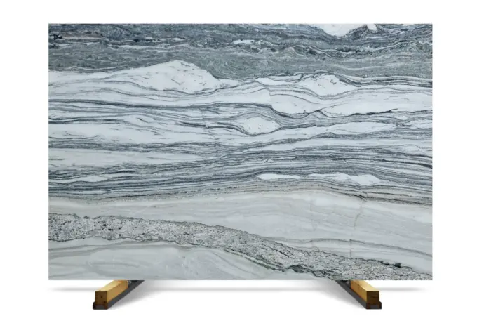 Platinium Oasis Marble with Horizontal Natural Pattern