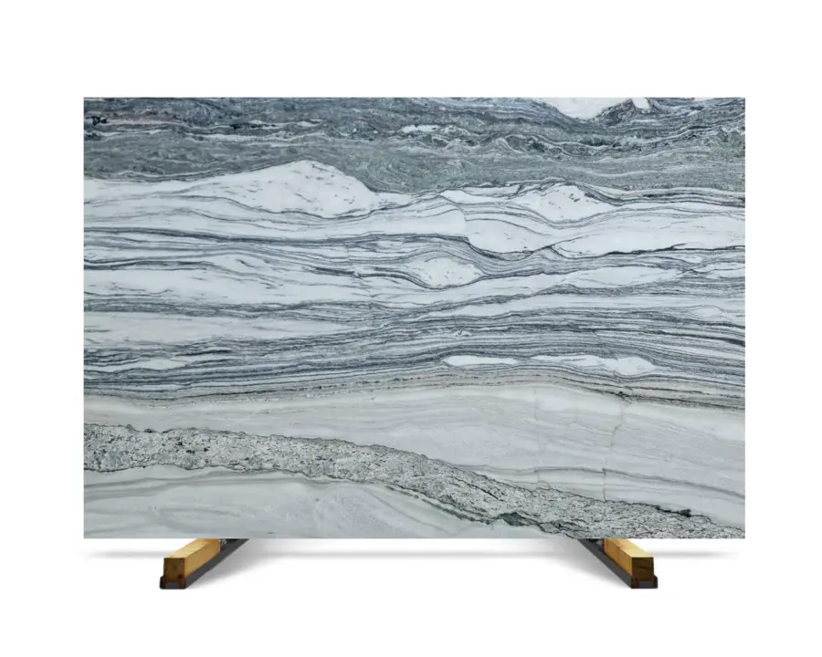 Platinium Oasis Marble with Horizontal Natural Pattern